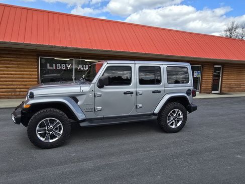 Used 2021 Jeep Wrangler Unlimited Sahara w/ Uconnect 4C Nav & Sound Group image 1
