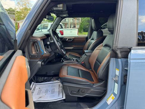Used 2023 Ford Bronco Outer Banks AWD/4WD image 10
