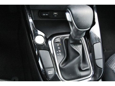 Used 2025 Kia Soul S FWD image 27