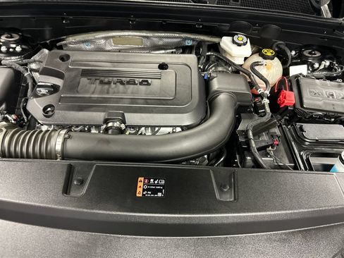 Used 2023 Buick Envision Essence FWD image 24