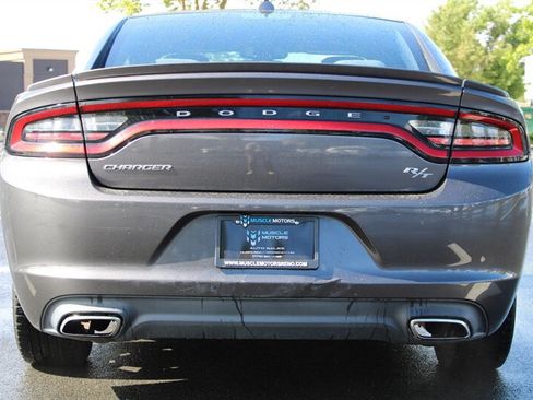Used 2016 Dodge Charger R/T RWD image 8
