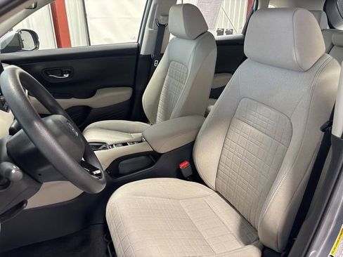 Certified 2024 Honda HR-V LX image 15