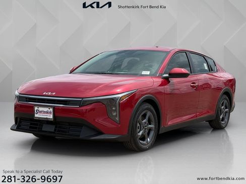 New 2026 Kia K4 FWD image 1