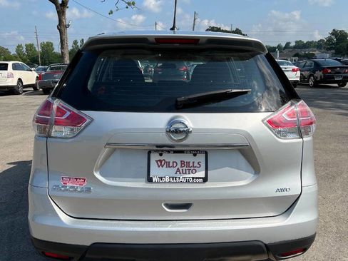 Used 2016 Nissan Rogue S image 6