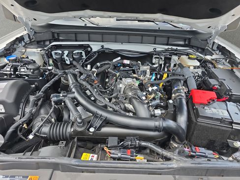 Used 2023 Ford Bronco Badlands AWD/4WD image 36