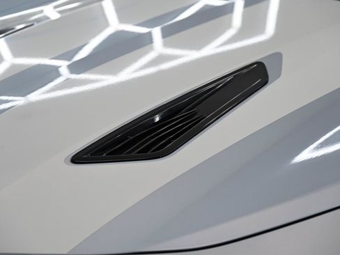 Used 2018 Chevrolet Camaro SS RWD image 11