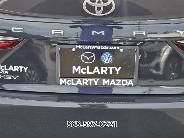 Used 2025 Toyota Camry LE FWD image 15