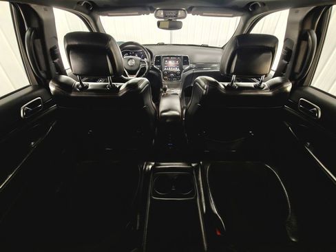 Used 2017 Jeep Grand Cherokee Trailhawk image 25