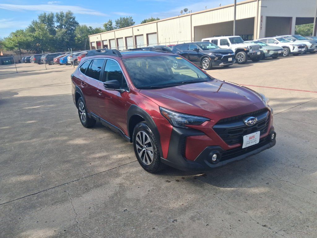 Used 2025 Subaru Outback Premium AWD/4WD image 6