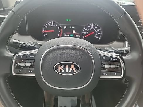 Used 2021 Kia Sorento EX w/ Panoramic Sunroof Package AWD/4WD image 18