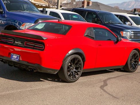 Used 2017 Dodge Challenger SXT w/ Sound Group image 5