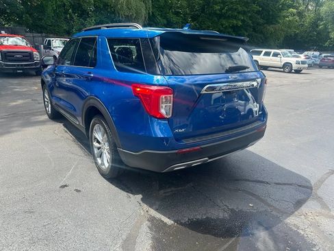 Used 2020 Ford Explorer XLT w/ Equipment Group 202A AWD/4WD image 7