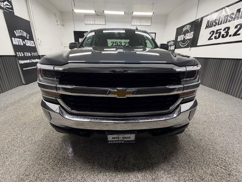 Used 2018 Chevrolet Silverado 1500 LT w/ All Star Edition image 5