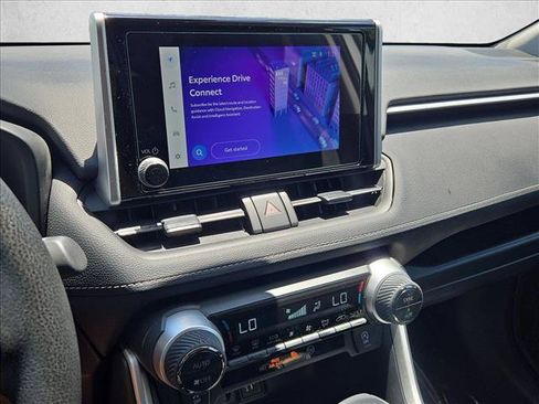 Used 2025 Toyota RAV4 XLE w/ Convenience Package FWD image 15