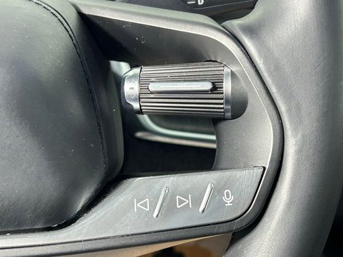 Used 2023 Lucid Air Touring image 31