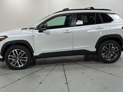 New 2026 Toyota Corolla Cross XLE image 8