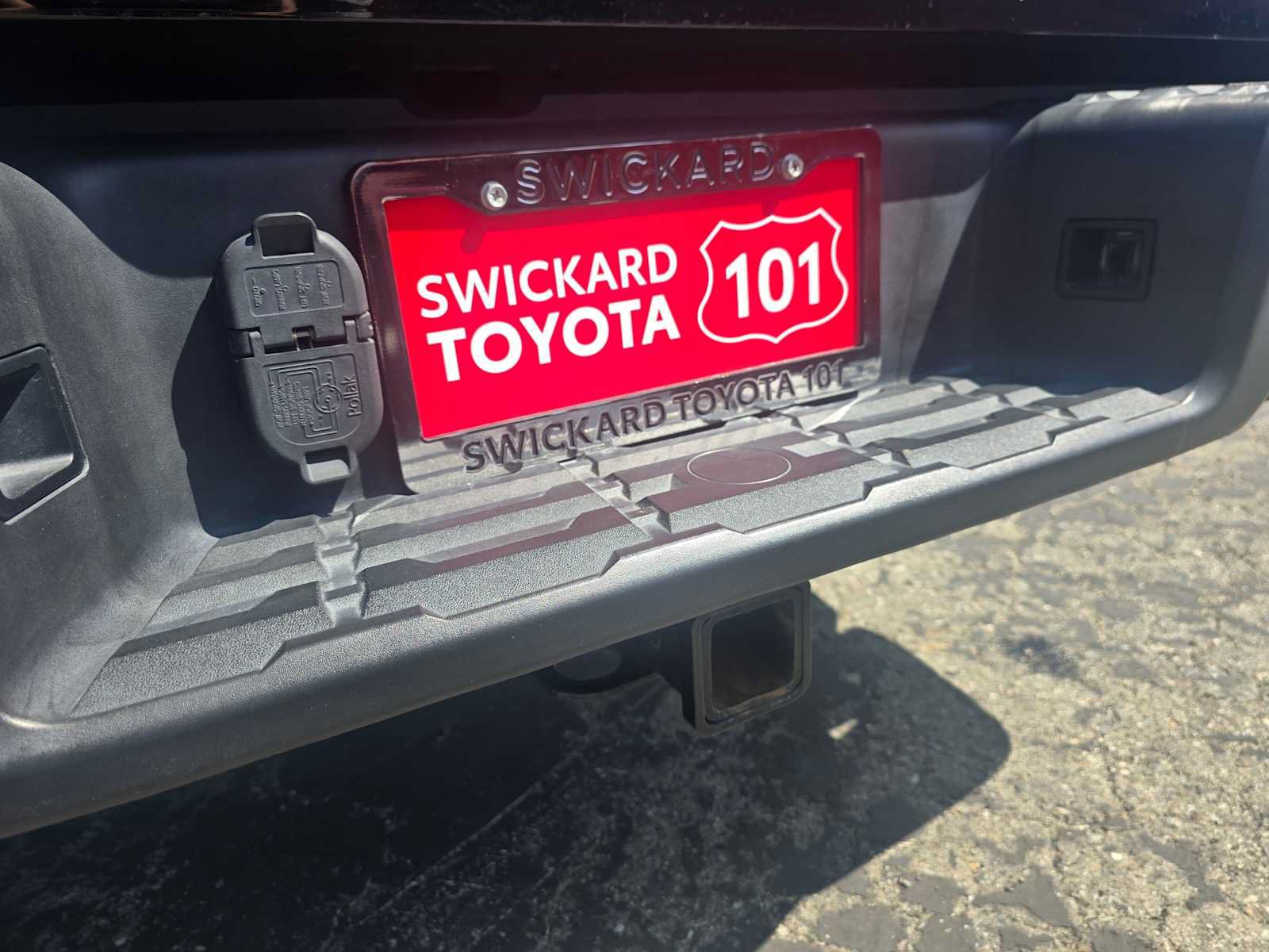 Used 2023 Nissan Frontier SV w/ SV Convenience Package RWD image 14