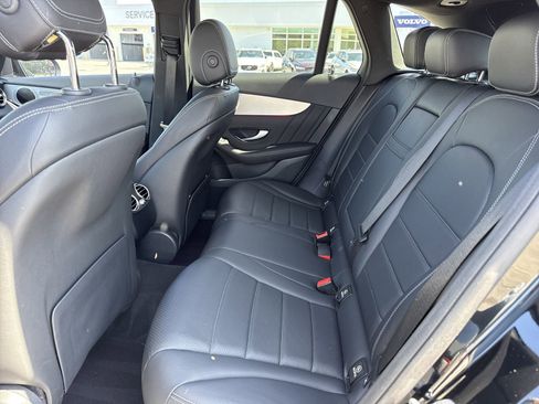 Used 2022 Mercedes-Benz GLC 300 GLC 300 image 10