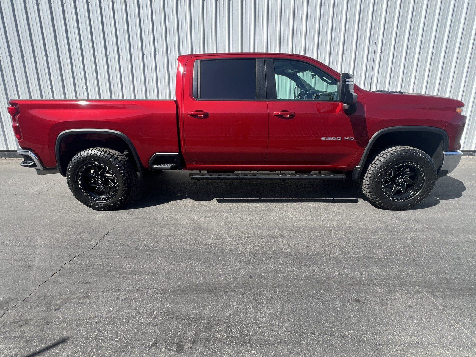 Used 2024 Chevrolet Silverado 2500 LT RWD image 7