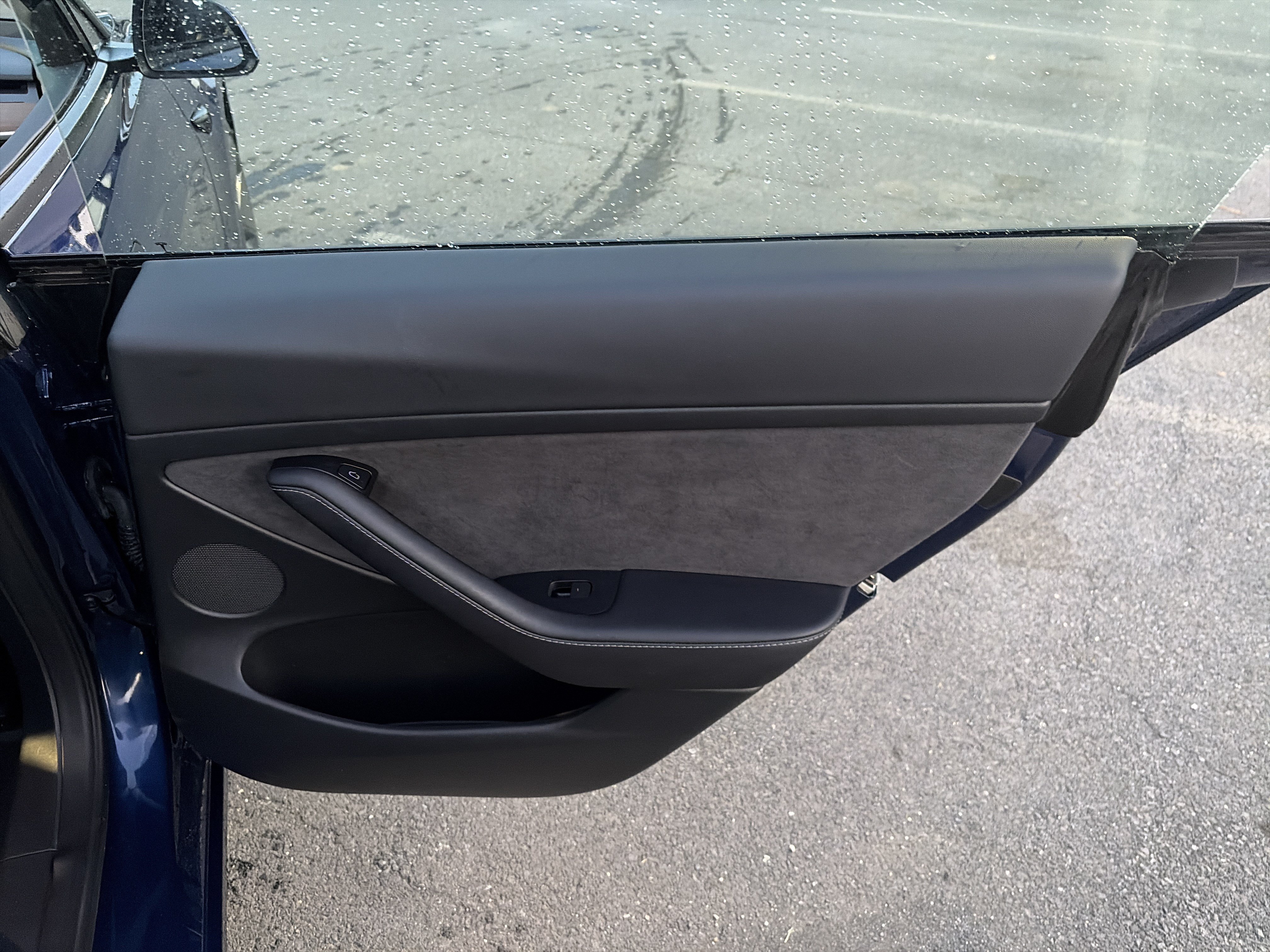 Used 2023 Tesla Model 3 Standard Range RWD image 18