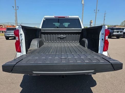 New 2026 Chevrolet Silverado 1500 RST w/ Z71 Off-Road Package image 13