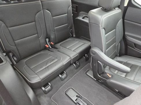 Used 2023 GMC Acadia Denali w/ Denali Ultimate Package image 31