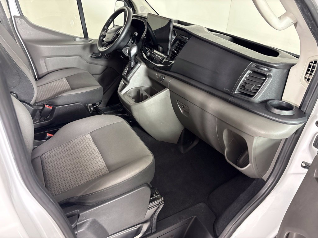 Used 2024 Ford Transit 350 XLT RWD image 17
