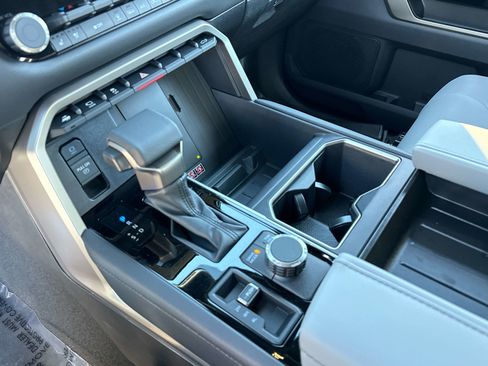 New 2026 Toyota Tundra Limited image 17