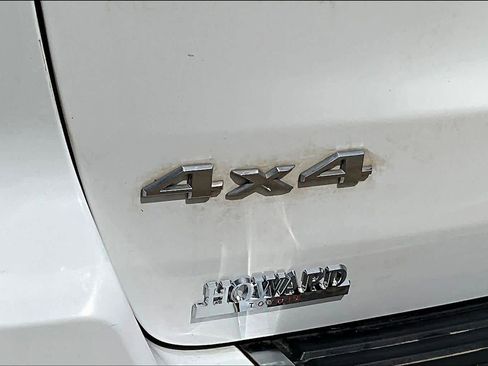 Used 2020 Jeep Grand Cherokee Limited w/ Luxury Group II image 30