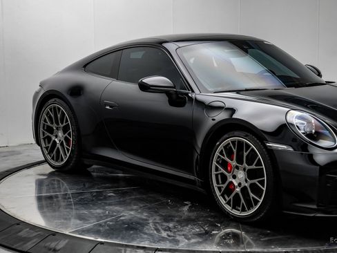 Used 2020 Porsche 911 Carrera 4S image 22