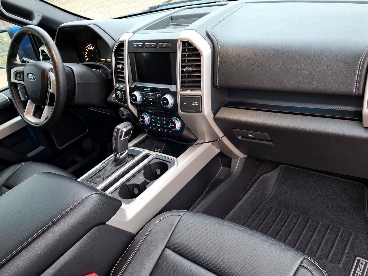 Used 2018 Ford F150 Lariat w/ Equipment Group 502A Luxury AWD/4WD image 13