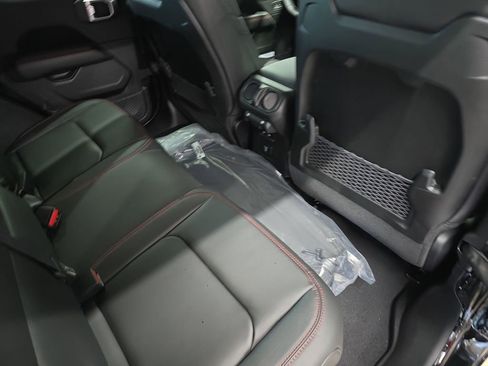 New 2026 Jeep Wrangler Unlimited Rubicon AWD/4WD image 12