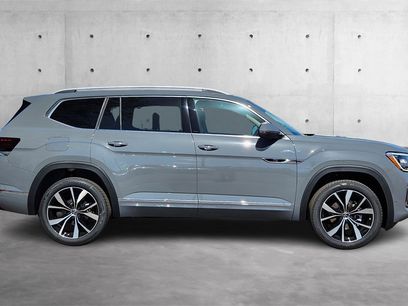 New 2025 Volkswagen Atlas SEL Premium R-Line