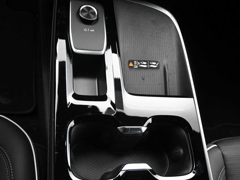 New 2026 Buick Enclave Sport Touring w/ Super Cruise Package image 17