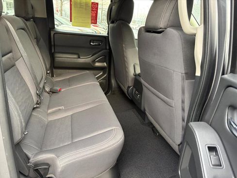 Certified 2023 Nissan Frontier SV w/ Technology Package image 20