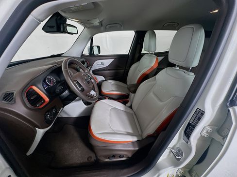 Used 2016 Jeep Renegade Limited AWD/4WD image 13