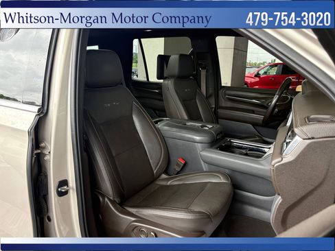 Used 2021 GMC Yukon Denali w/ Denali Premium Package AWD/4WD image 42