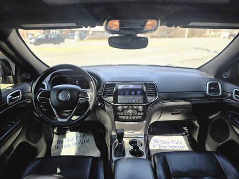 Used 2019 Jeep Grand Cherokee Limited w/ Trailer Tow Group IV image 21
