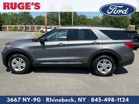 Certified 2023 Ford Explorer XLT w/ Equipment Group 202A AWD/4WD image 7