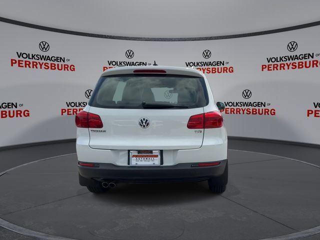 Used 2017 Volkswagen Tiguan S FWD image 7