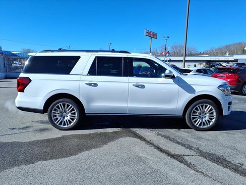 Used 2024 Ford Expedition Max Limited image 5
