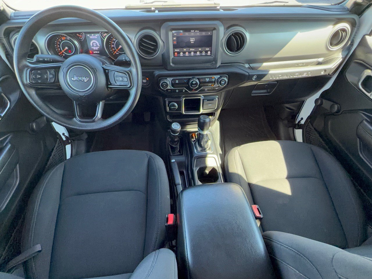Used 2023 Jeep Wrangler Unlimited Sport AWD/4WD image 17
