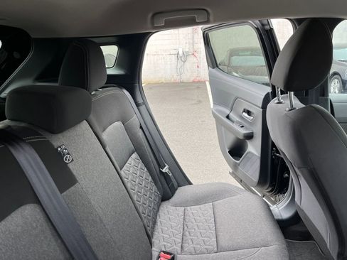 Used 2025 Nissan Kicks SV image 35