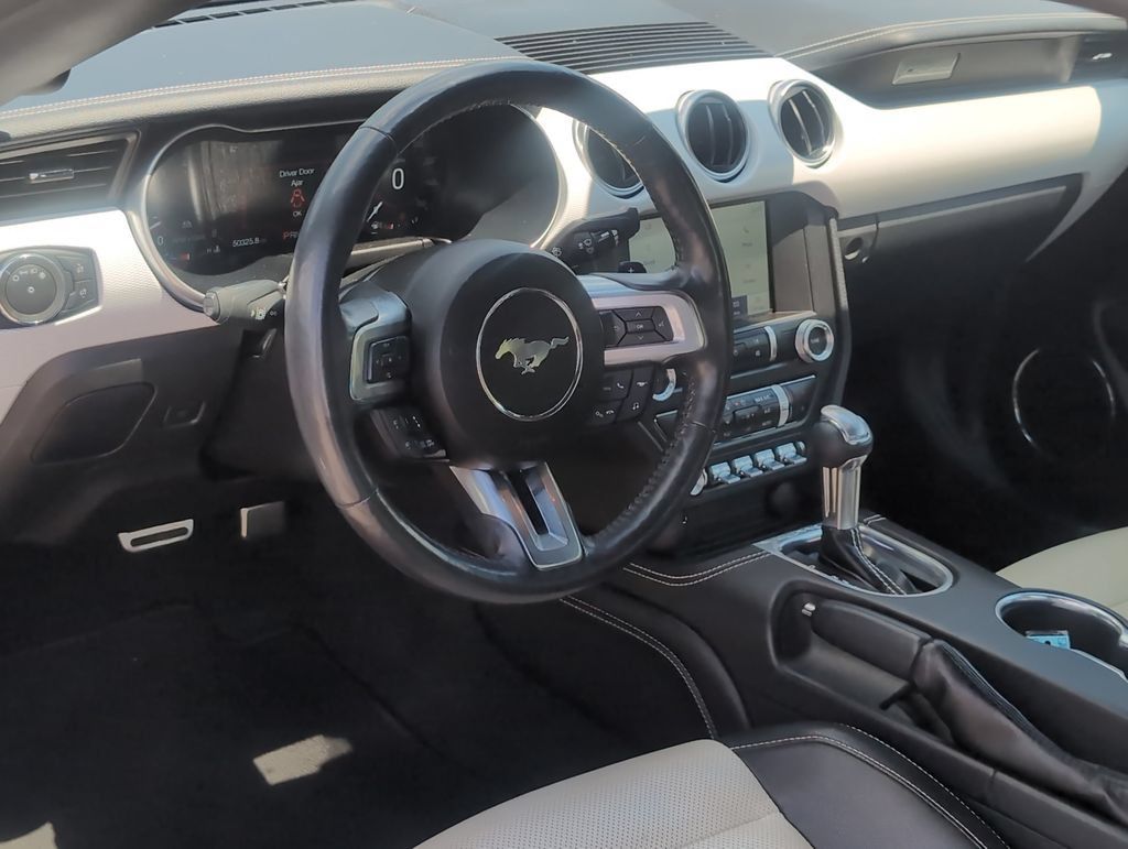 Used 2022 Ford Mustang GT Premium w/ Equipment Group 401A RWD image 16