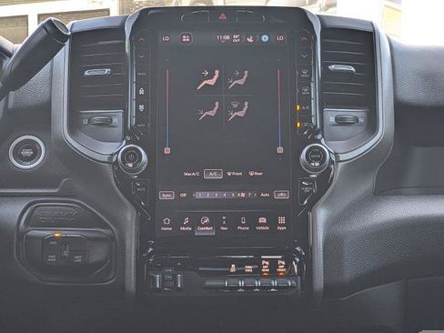 Used 2026 RAM 2500 Tradesman AWD/4WD image 19