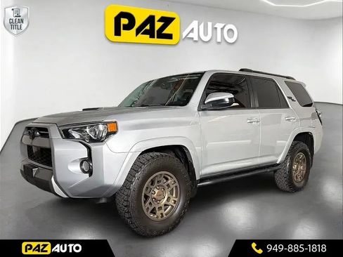 Used 2020 Toyota 4Runner TRD Off-Road AWD/4WD image 1