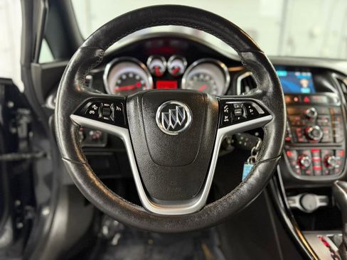 Used 2016 Buick Cascada Premium image 25