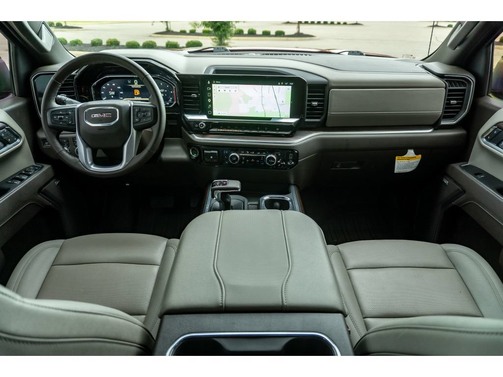 Used 2025 GMC Sierra 1500 SLT w/ SLT Premium Plus Package AWD/4WD image 19