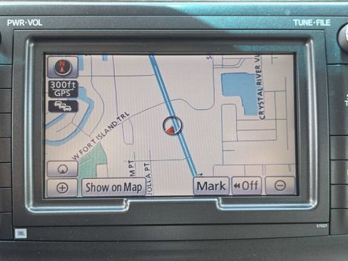 Used 2011 Toyota Sienna XLE w/ XLE Navigation Pkg FWD image 35