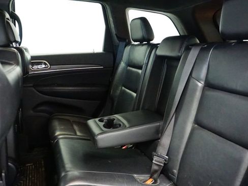 Used 2017 Jeep Grand Cherokee Limited w/ Trailer Tow Group IV image 23